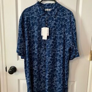 NWT Uniqlo Men's Blue Patterned Short-sleeved Button-down Shirt XL